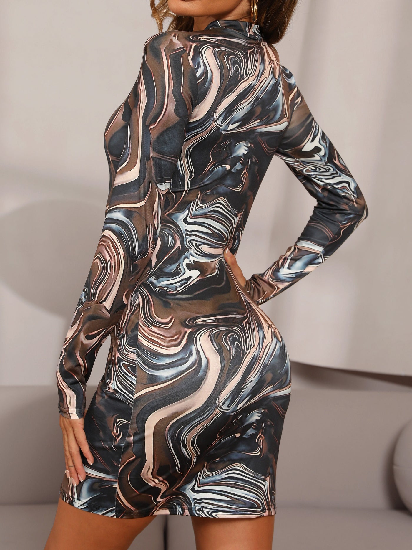 Lacey - Abstract Ripple Print Dress