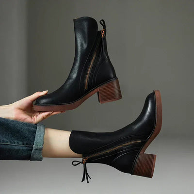 LAURA - LEATHER ANKLE BOOTS